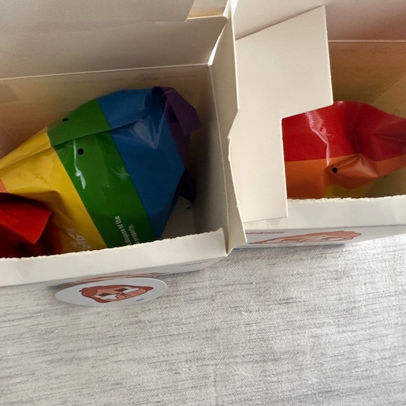 2 pcs RED and Purple

Pop Mart Cry Baby Keychain Plush - Picture 3 of 3